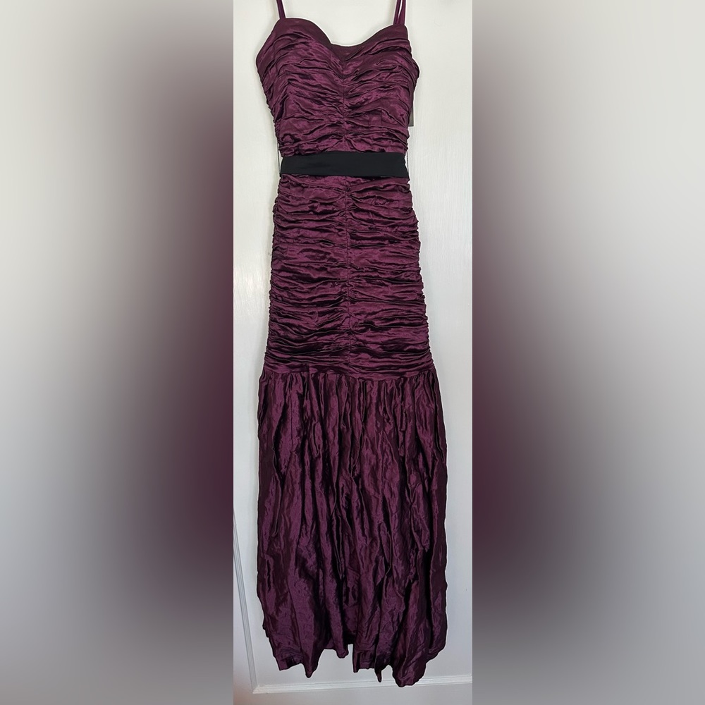 BCBG Strapless Taffeta Gown Size 0 NWT